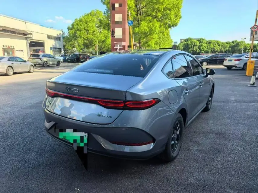 BYD 2025 Qin PLUS DM-i 1.5 stepless intelligent driving version 55KM leading automatic gear 5