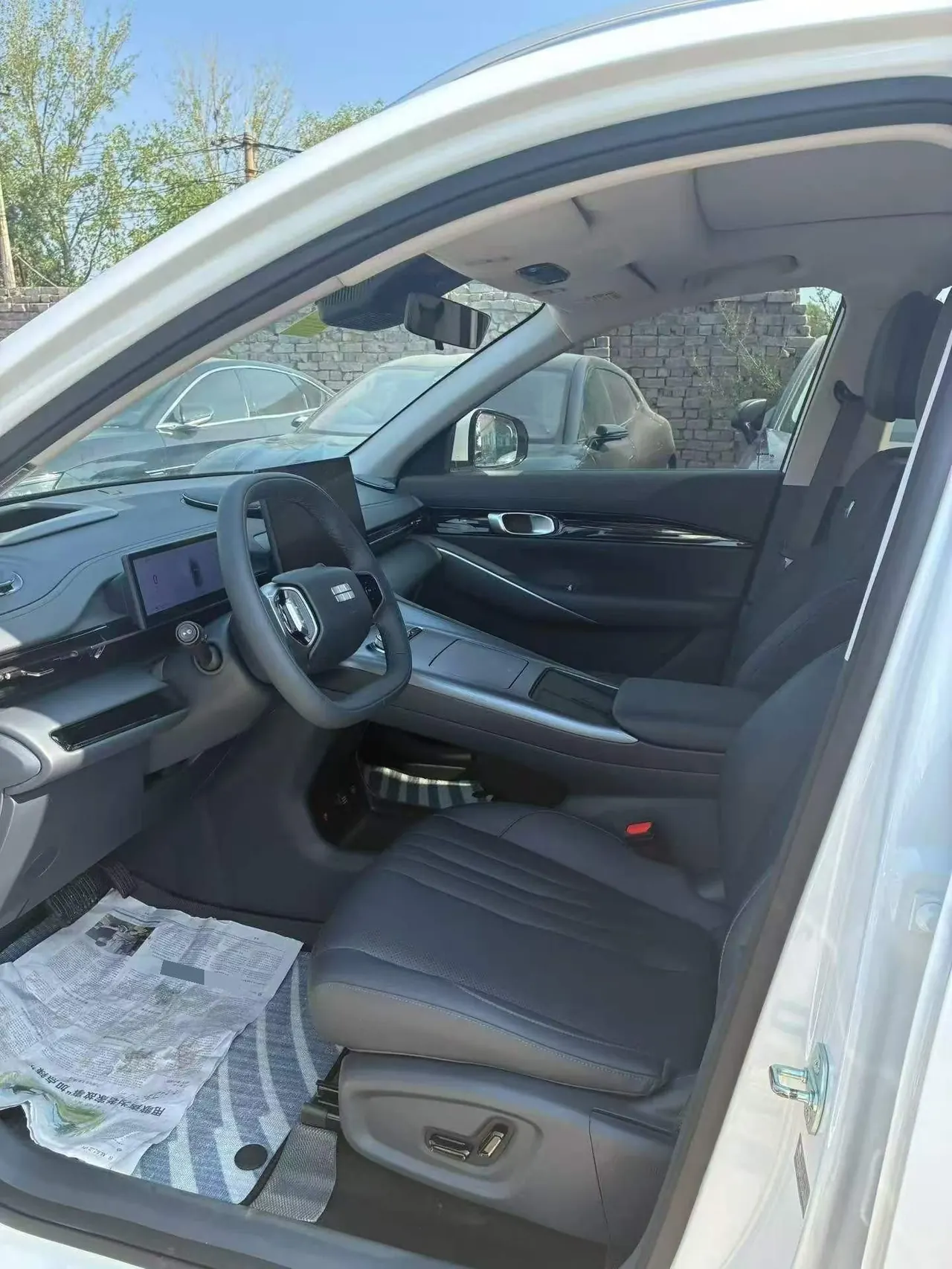 Geely Galaxy 2024 E 5 530km Discovery Edition Automatic Gear 2