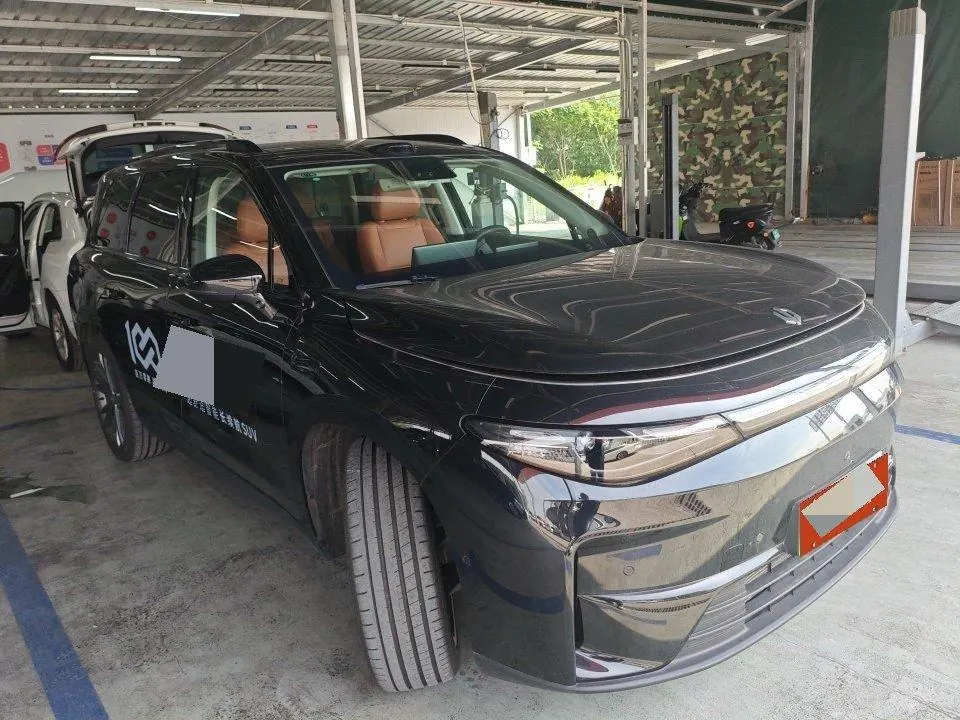 Leapmotor 2026 C 16 280 Laser Radar Zhizun Edition 6-seat Automatic Gear 2