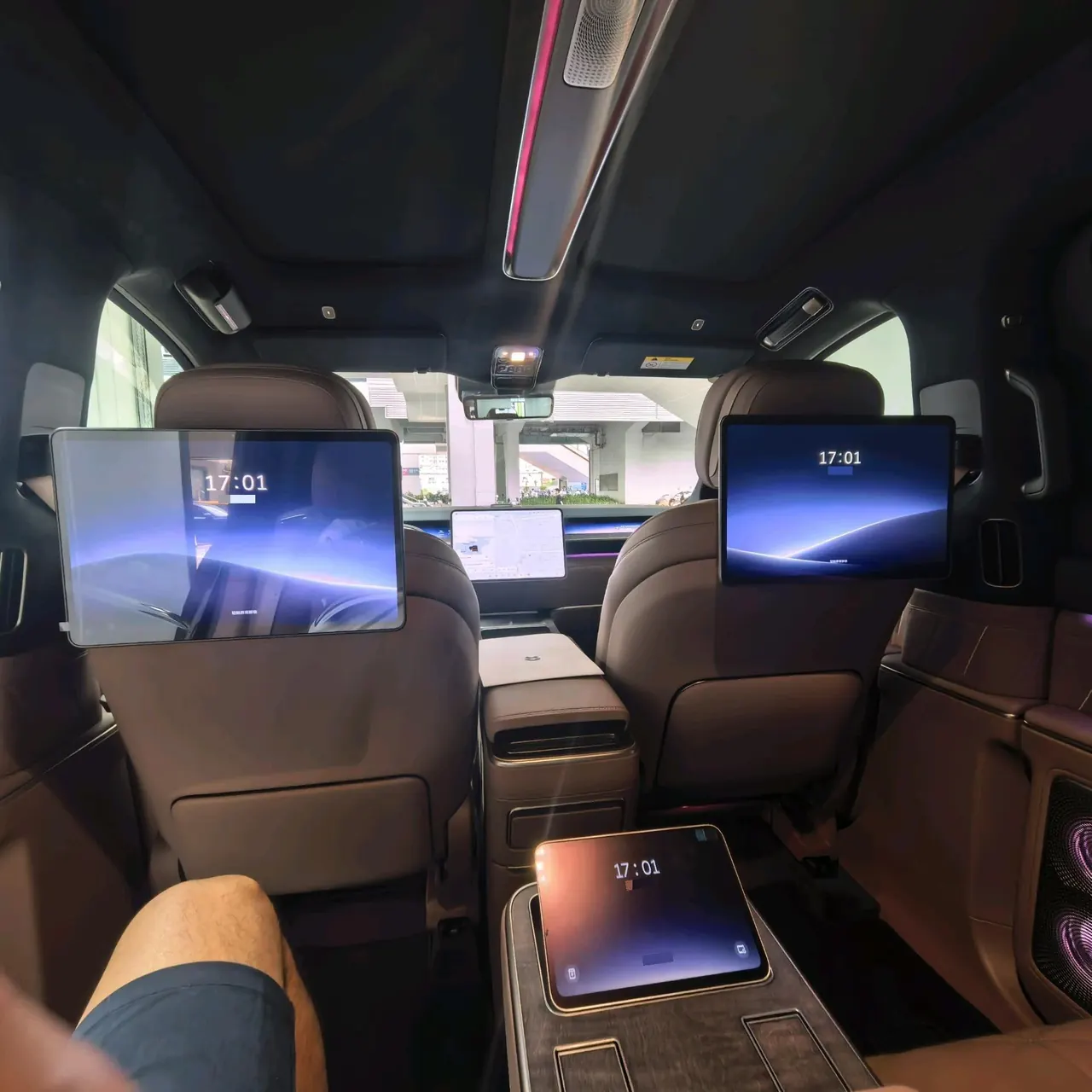 NIO 2026 ES 9 102kWh Executive Island Deluxe Automatic Gear 6