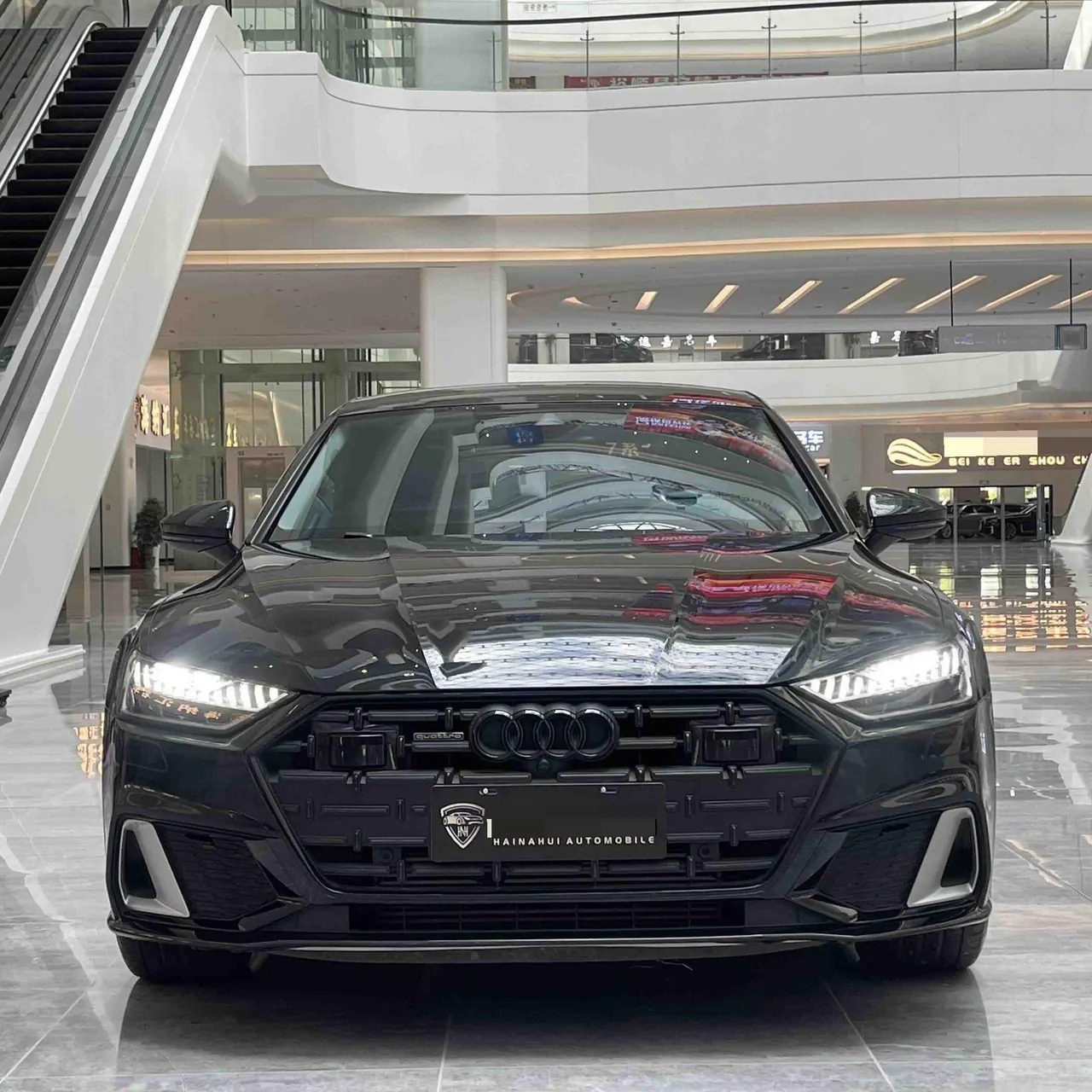 Audi 2022 A7L 2.0TFSI 45TFSI Quattro S-line Paladin Automatic 2