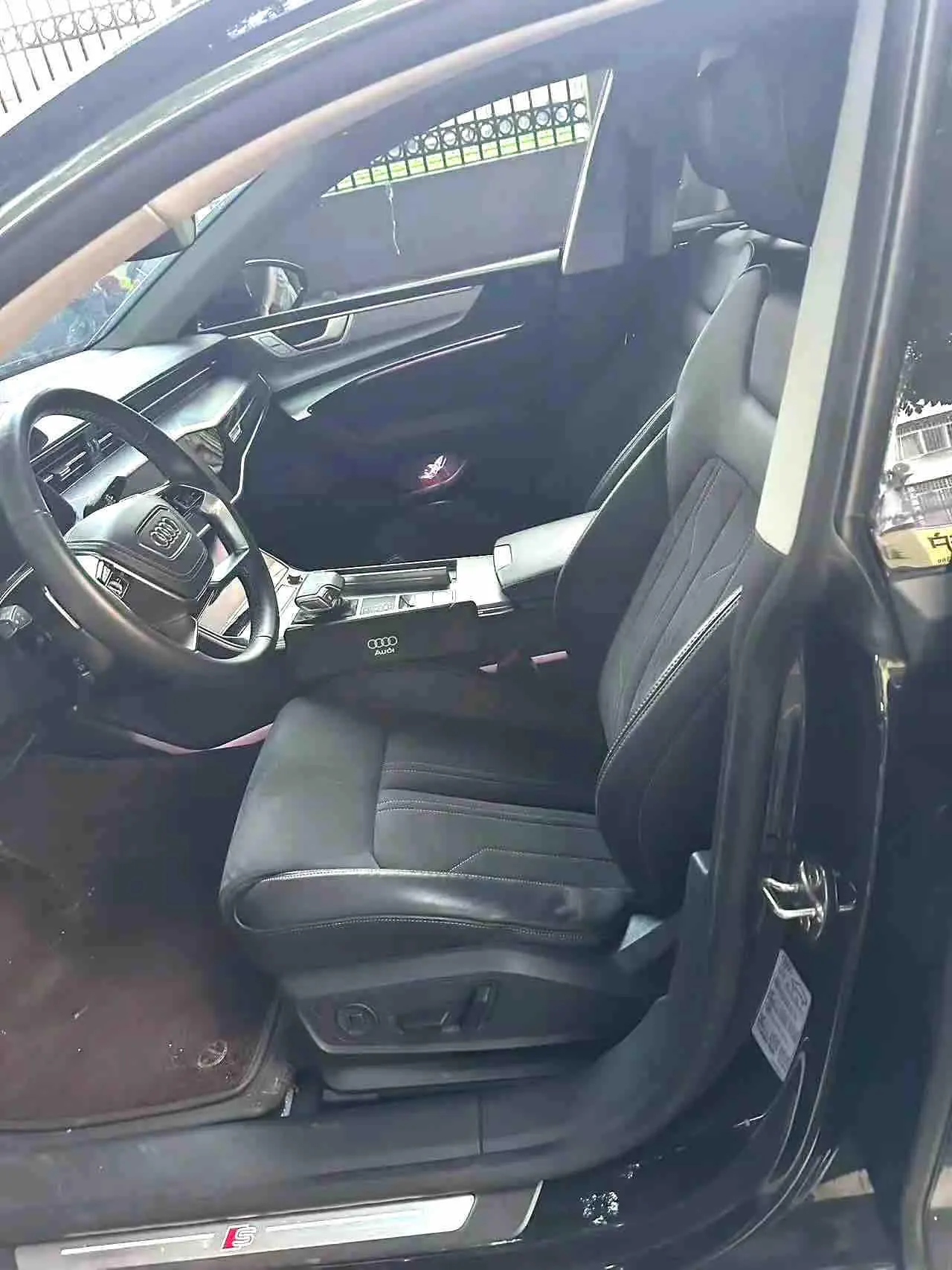 Audi 2024 A7L 2.0TFSI 45TFSI Luxury Automatic 2