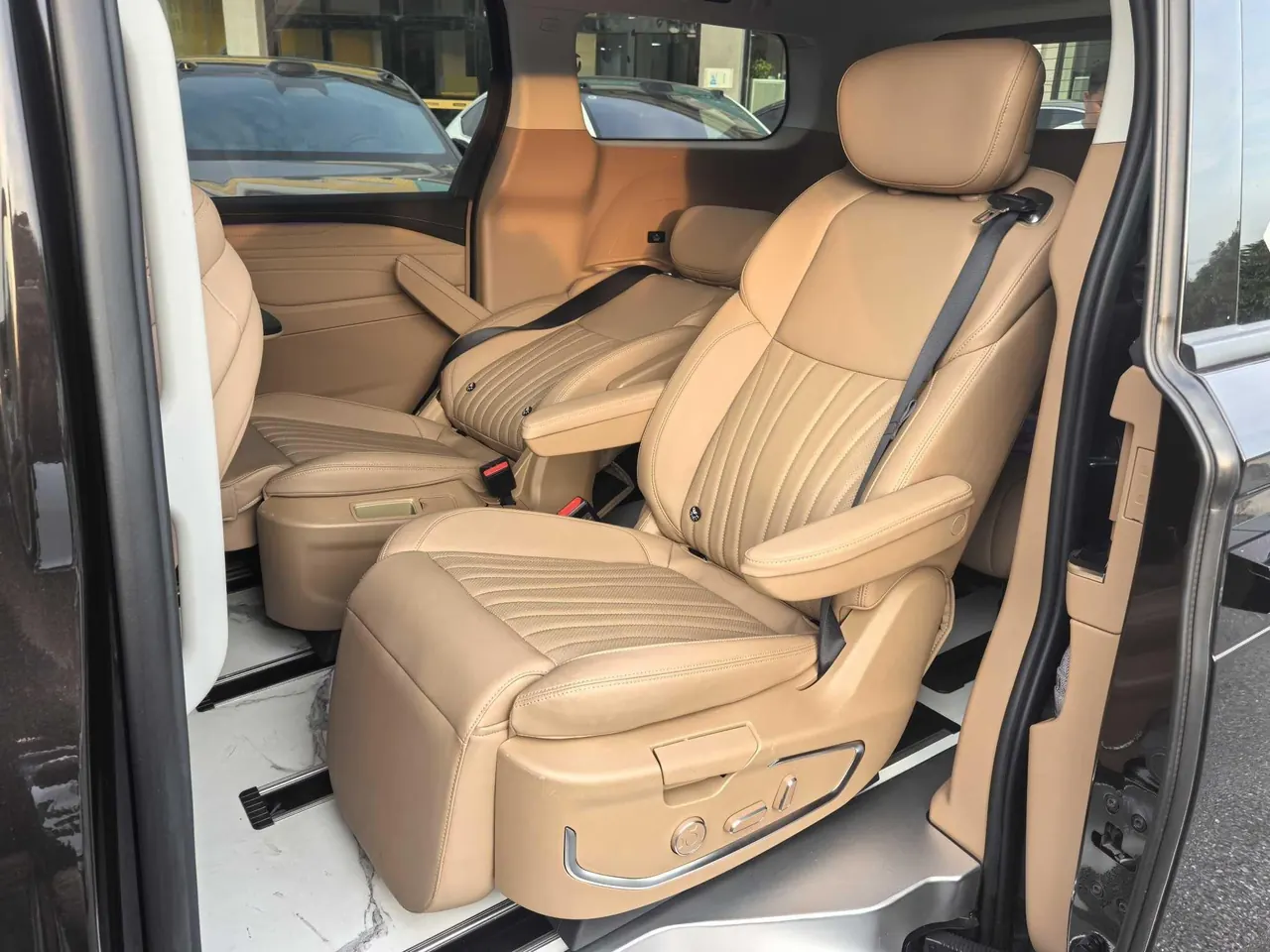 JAC 2024 Ruifeng RF8 PHEV 1.5T 150KM Hongmeng Flagship Automatic Gear 14