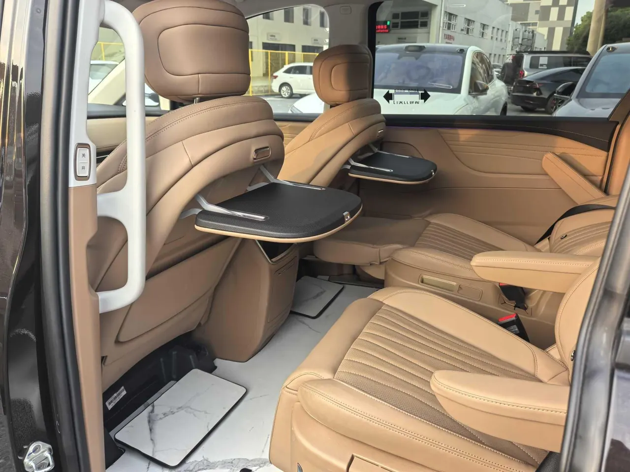 JAC 2024 Ruifeng RF8 PHEV 1.5T 150KM Hongmeng Flagship Automatic Gear 8