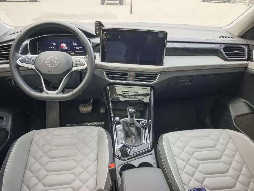Volkswagen 2024 Tanyue 2.0TSI 330TSI Two-Drive Luxury Plus Advanced Edition Automatic Gear 4
