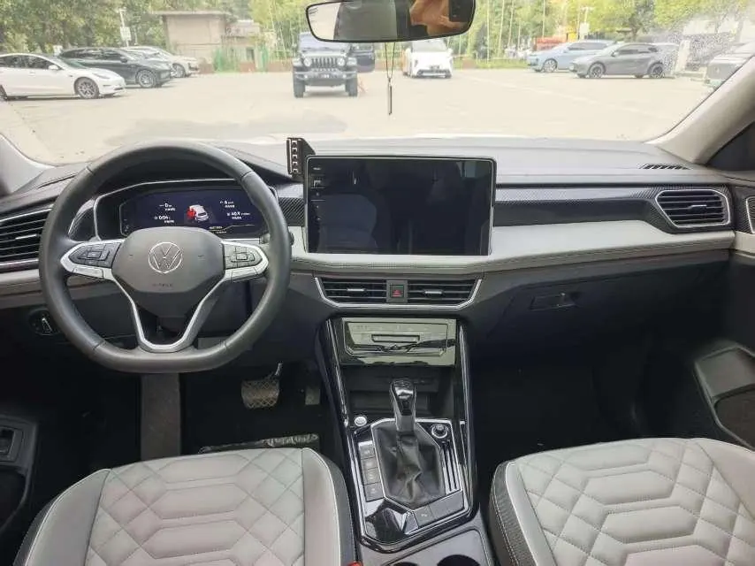Volkswagen 2024 Tanyue 2.0TSI 330TSI Two-Drive Luxury Plus Advanced Edition Automatic Gear 5