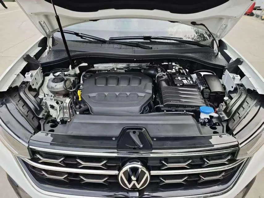 Volkswagen 2024 Tanyue 2.0TSI 330TSI Two-Drive Luxury Plus Advanced Edition Automatic Gear 9