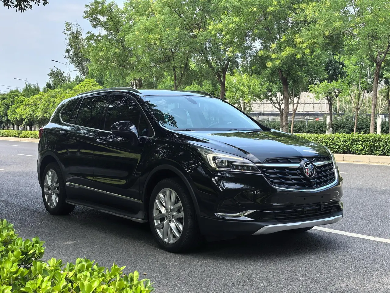 Buick 2020 Angkewei 2.0T 28T 4-wheel drive elite automatic gear 3