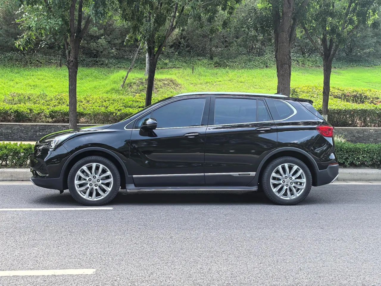 Buick 2020 Angkewei 2.0T 28T 4-wheel drive elite automatic gear 4