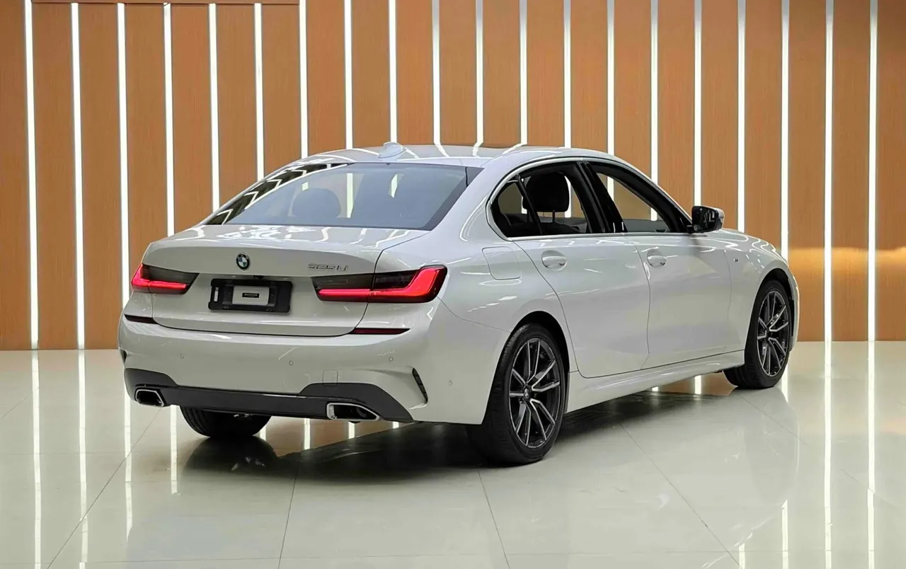BMW 3 Series 2020 325Li 2.0T M Sports Suit Automatic Gear 6
