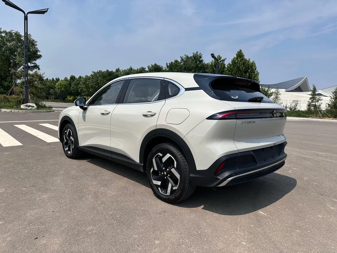BaoJun 2026 Yunhai 500km Pure Electric Standard Edition Automatic Gear 4
