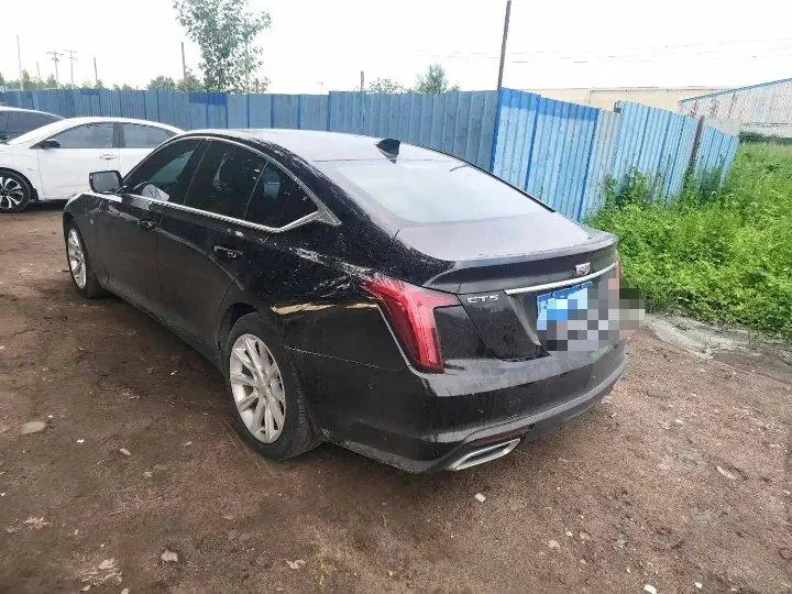 Cadillac 2021 CT5 2.0T 28T fashion automatic gear 3