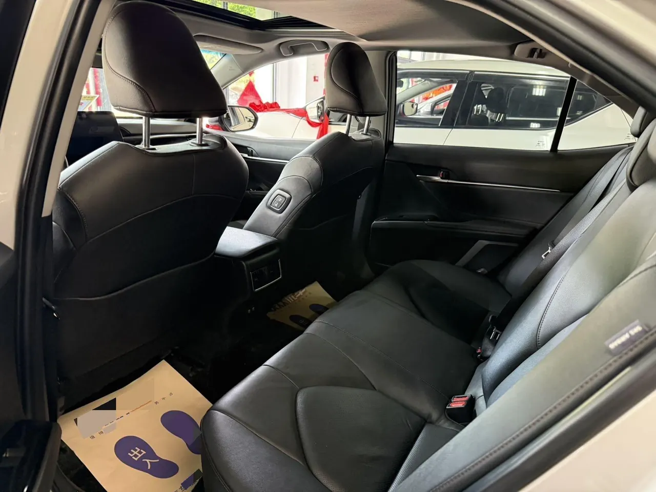 Toyota 2021 Camry 2.0G Stepless Deluxe Edition Automatic Gear 5