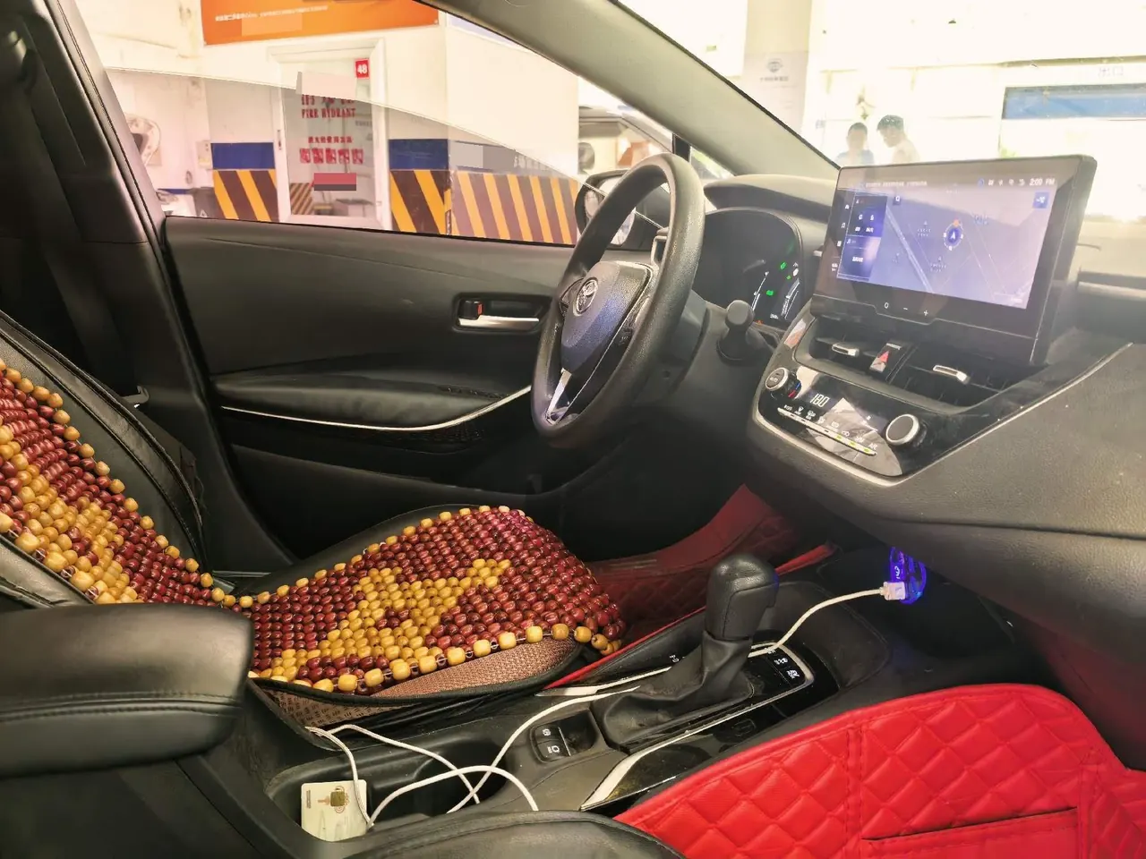Toyota 2023 Corolla Double Engine 1.8 Stepless Intelligent Electric Hybrid Elite Automatic Gear 4