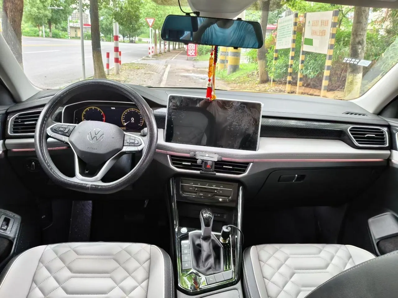 Volkswagen 2024 Tanyue 1.5TSI 300TSI Two-Drive Luxury Plus Advanced Edition Automatic Gear 5
