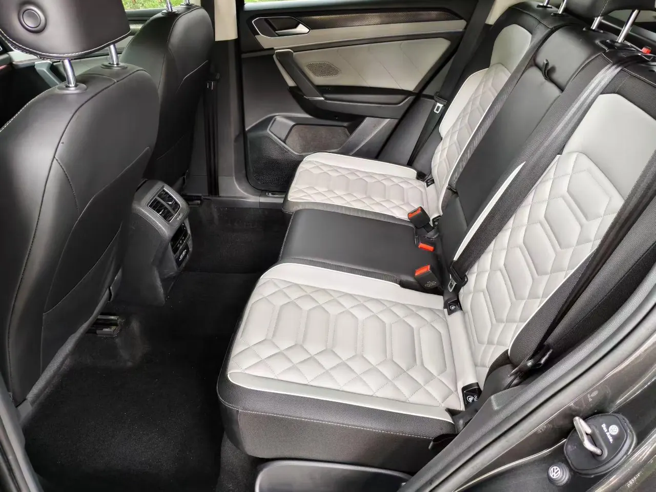 Volkswagen 2024 Tanyue 1.5TSI 300TSI Two-Drive Luxury Plus Advanced Edition Automatic Gear 6
