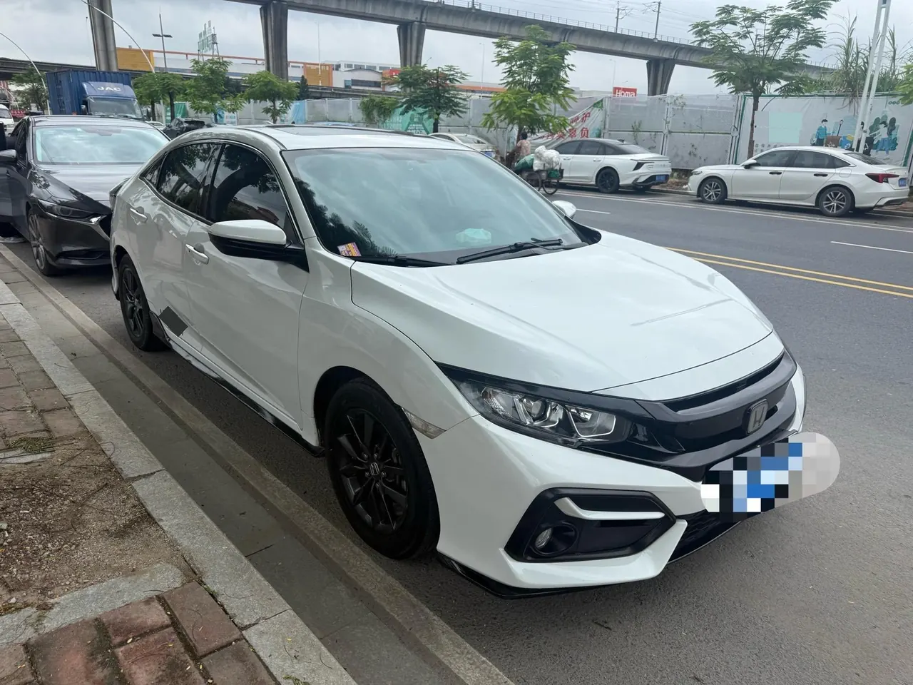 Honda 2021 Civic Hatchback 1.5T Stepless 220TURBO New Sharp Control Automatic Gear 2
