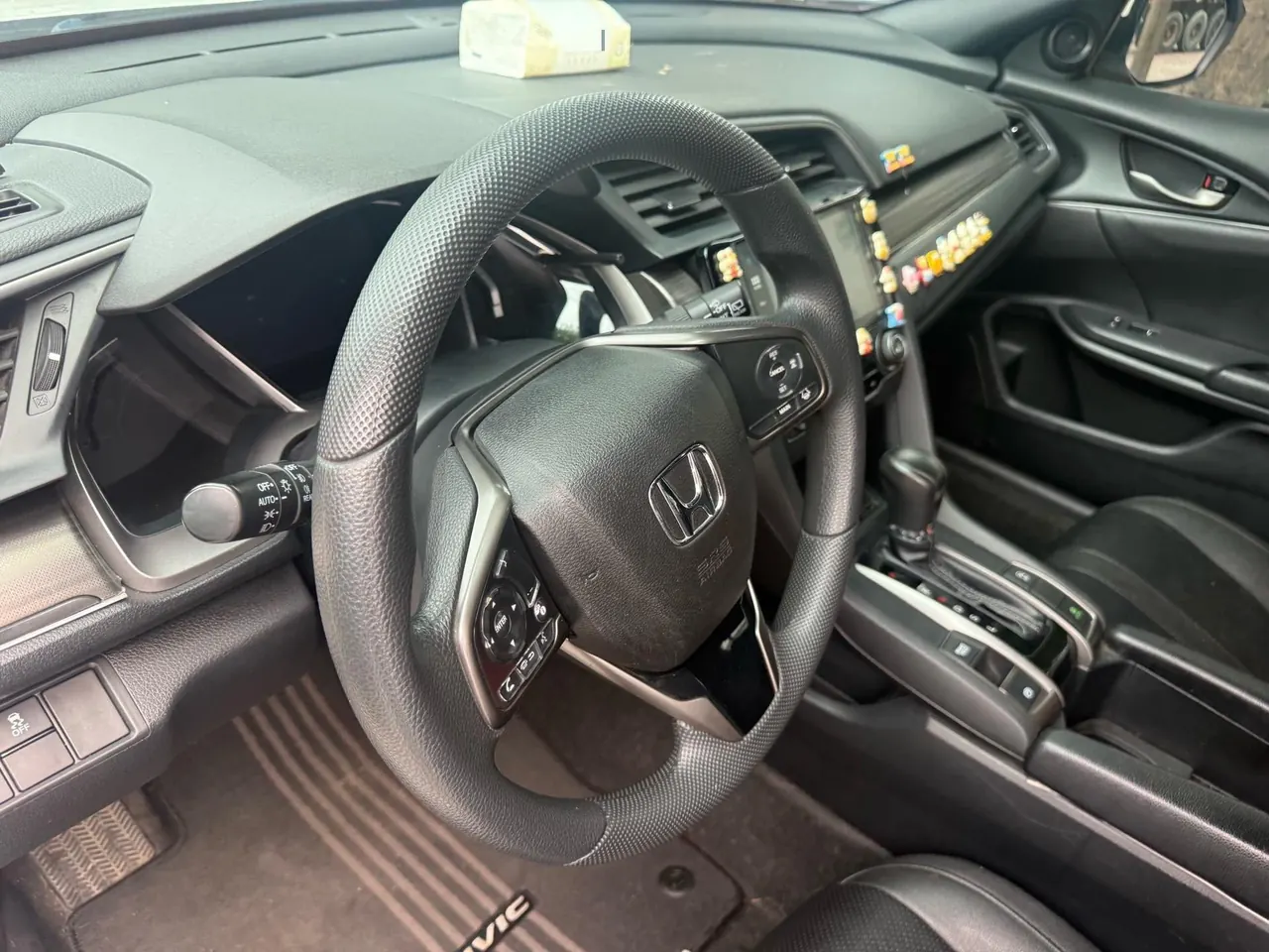 Honda 2021 Civic Hatchback 1.5T Stepless 220TURBO New Sharp Control Automatic Gear 8
