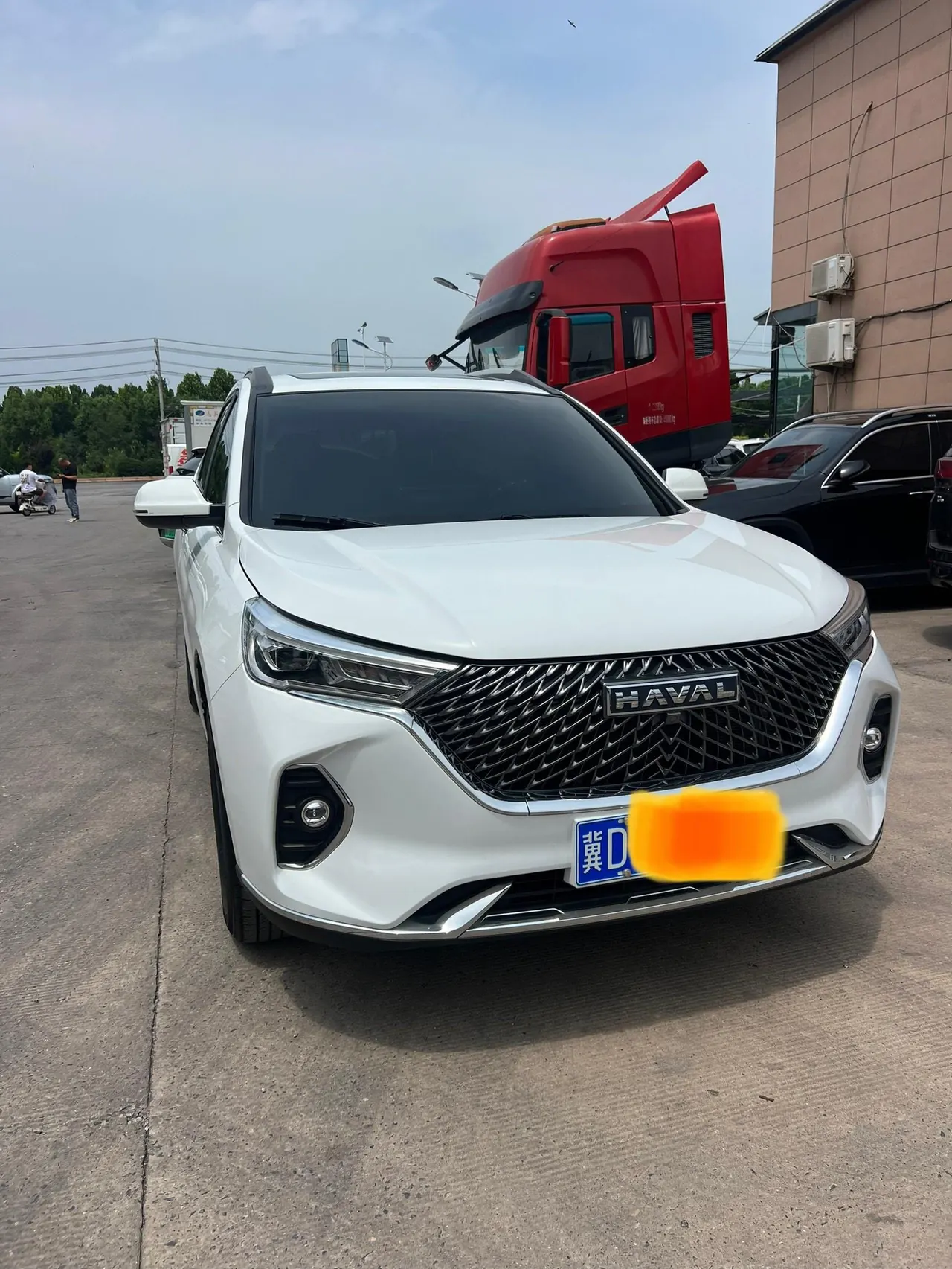Haval 2024 M6 PLUS 1.5T Peanut Good Car Custom Edition Automatic Gear 2