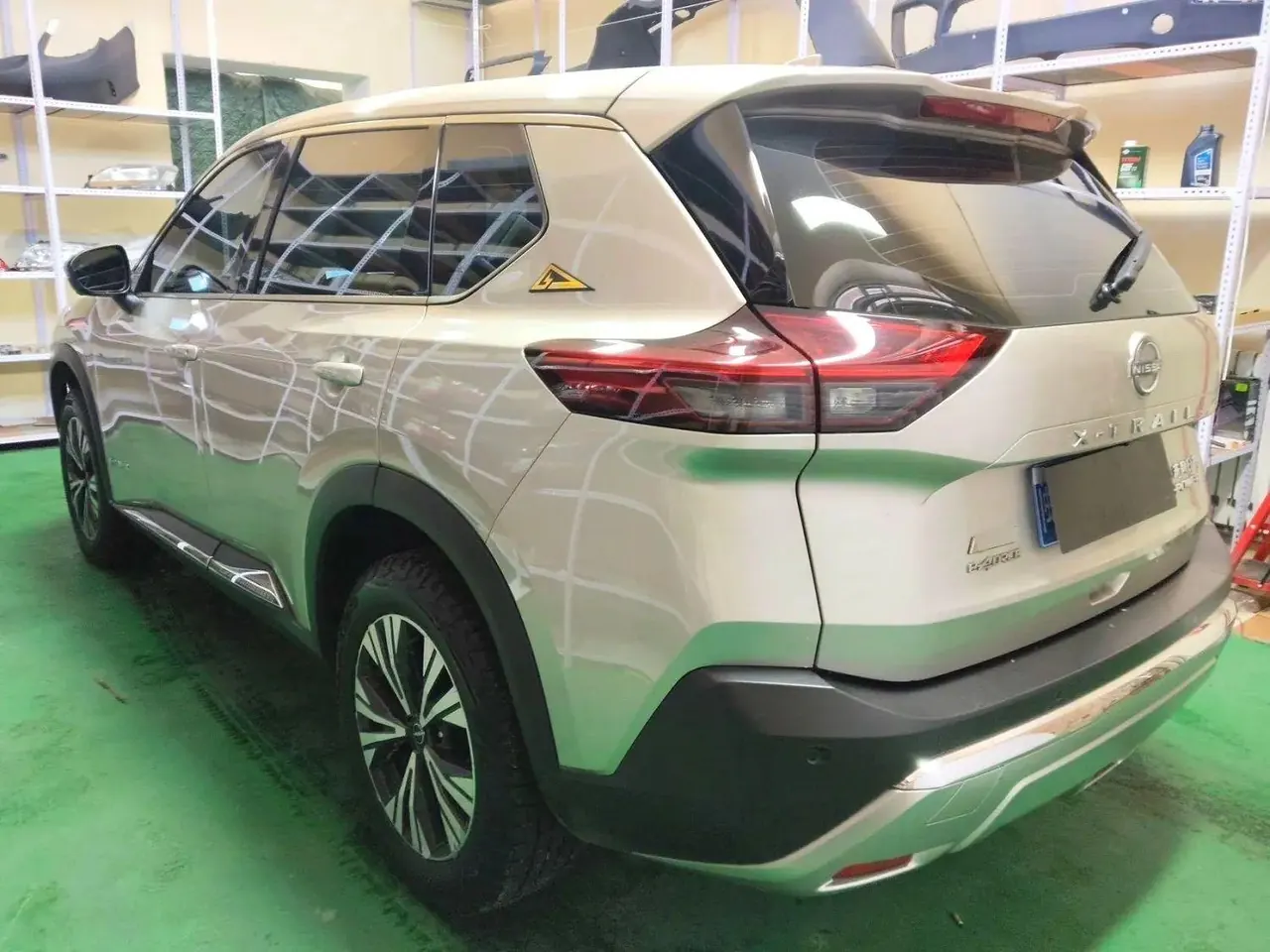 Nissan 2023 Qijun e-POWER 1.5 Super Mixed Dual Motor Four-wheel Drive Deluxe Automatic Gear 7