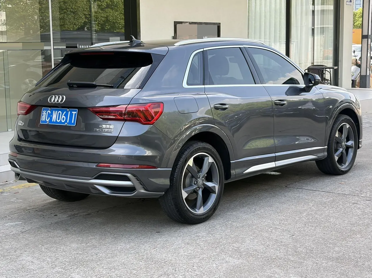 Audi 2021 Q3 1.4TFSI 35TFSI Fashion Dynamic Automatic 4