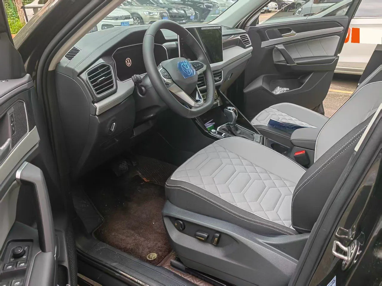 Volkswagen 2026 Tanyue 1.5TSI 300TSI 30 million Selected Automatic Gear 4