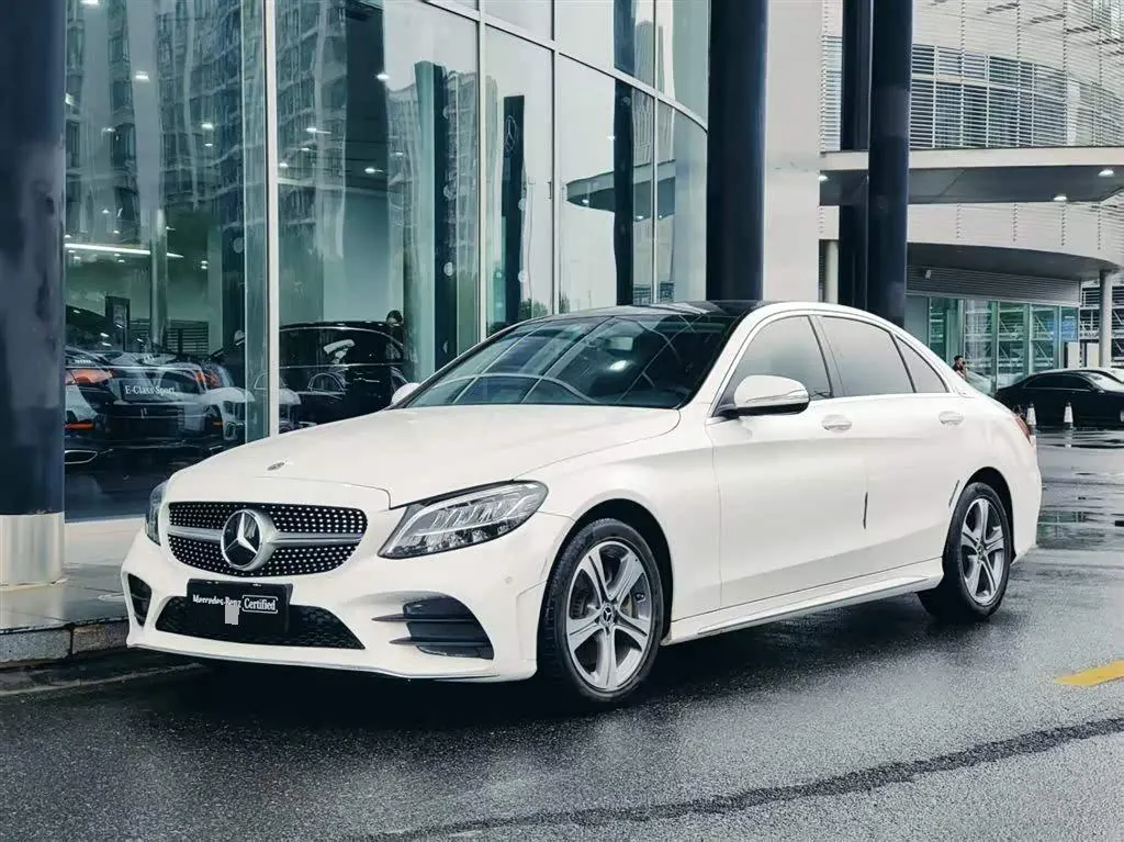 Mercedes Benz Class C 2020 C 260 L 48V 1.5T Sports Edition Automatic Gear - View 1