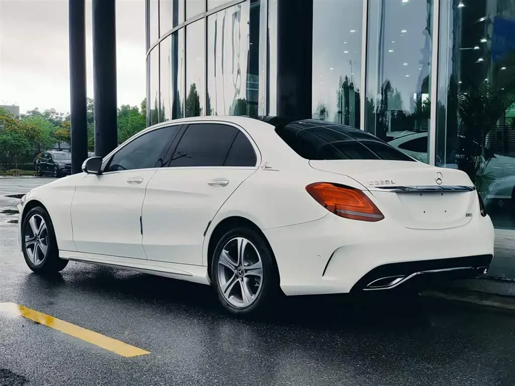 Mercedes Benz Class C 2020 C 260 L 48V 1.5T Sports Edition Automatic Gear 3