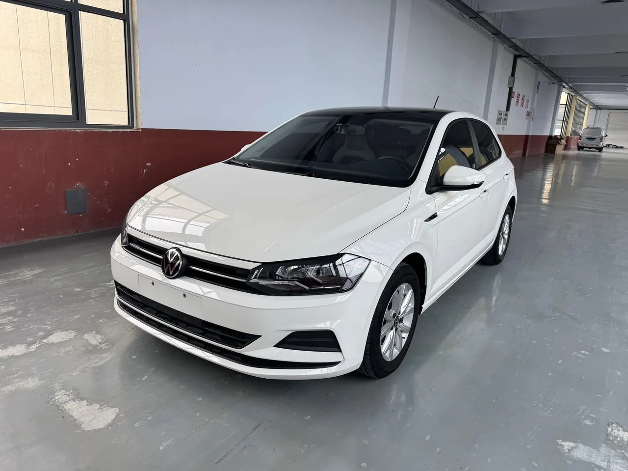 Открыть галерею: Volkswagen 2023 POLO Plus 1.5 Colorful Technology Edition Automatic Gear