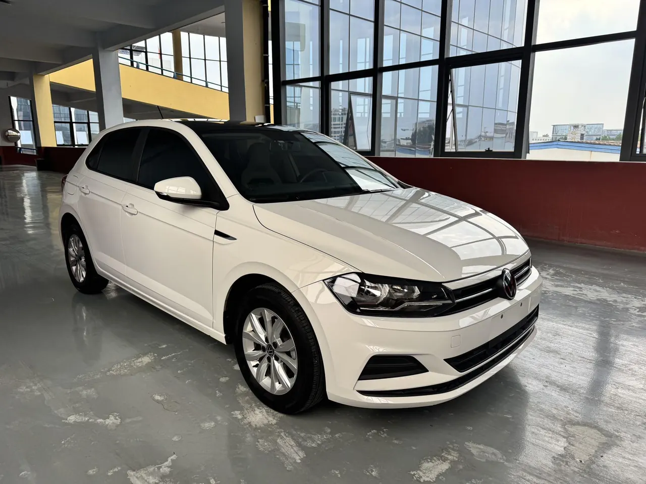 Volkswagen 2023 POLO Plus 1.5 Colorful Technology Edition Automatic Gear 3