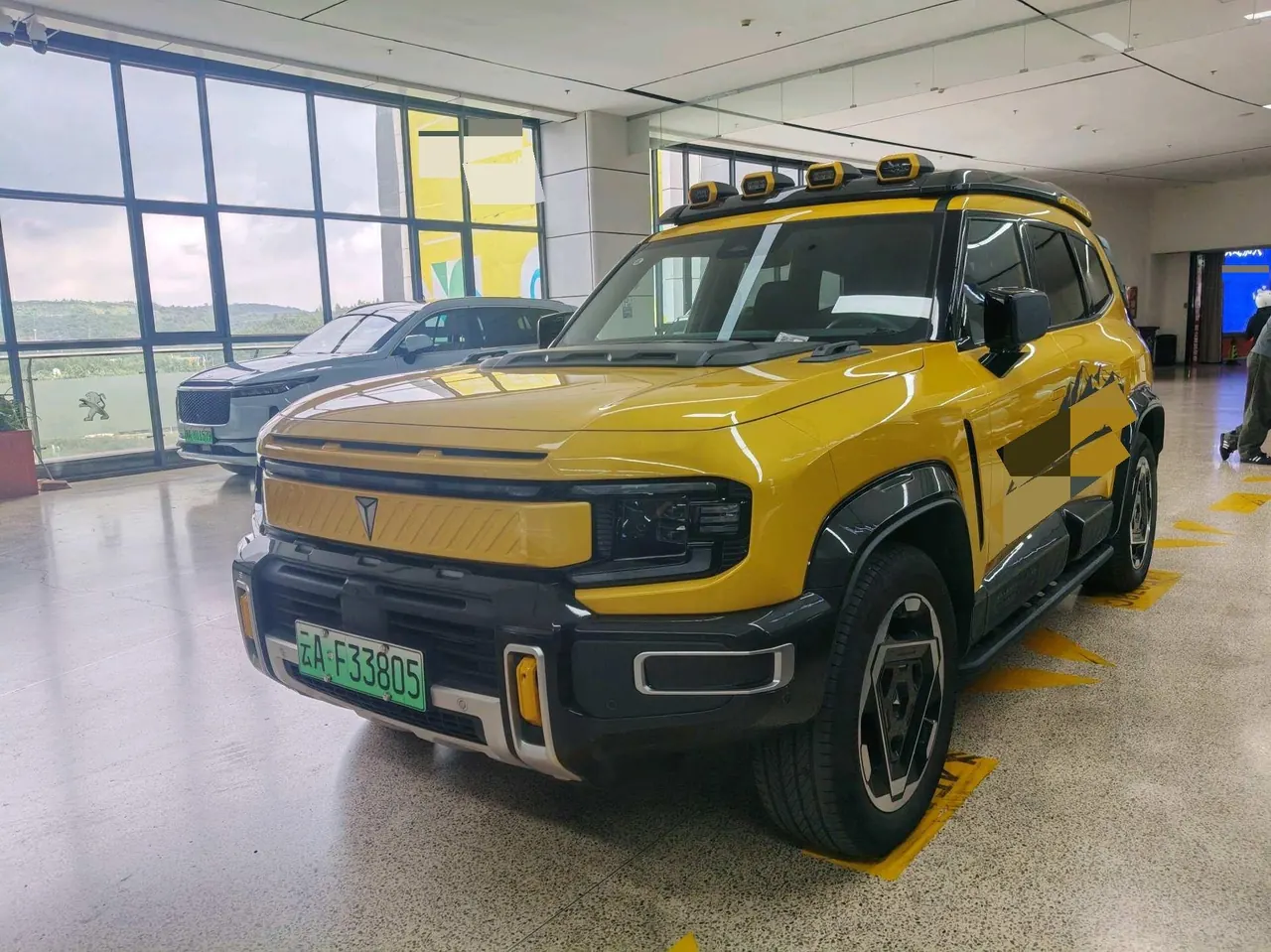Open image lightbox: ChangAn Deepal 2025 G318 Worry-Free Crossing Edition Four-wheel Drive Secret Edition Automatic Gear