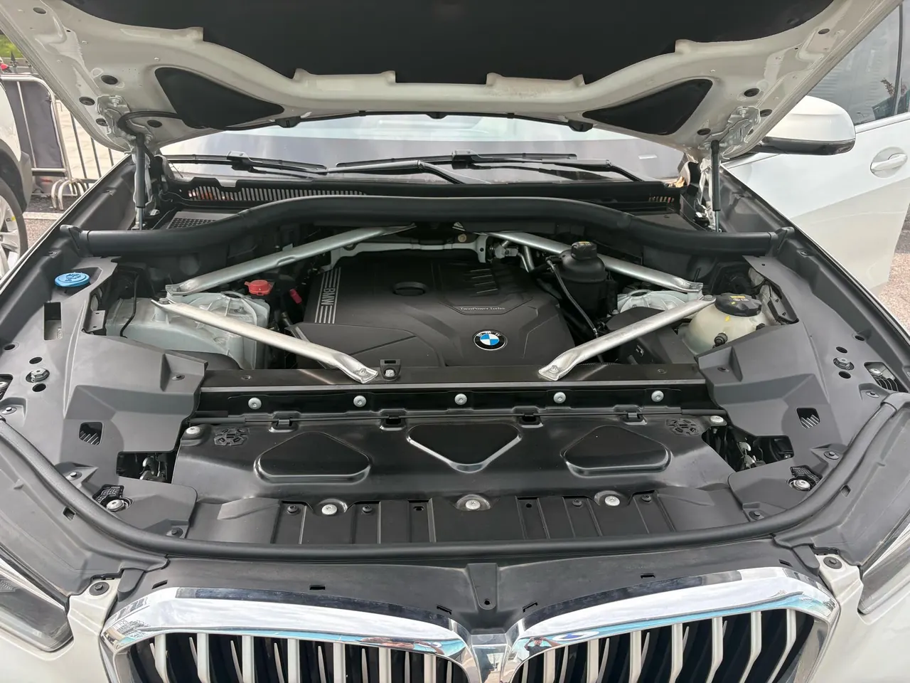 BMW X5 (Imported) 2021 X5 xDrive30i 2.0T X Design Set Automatic Gear 5