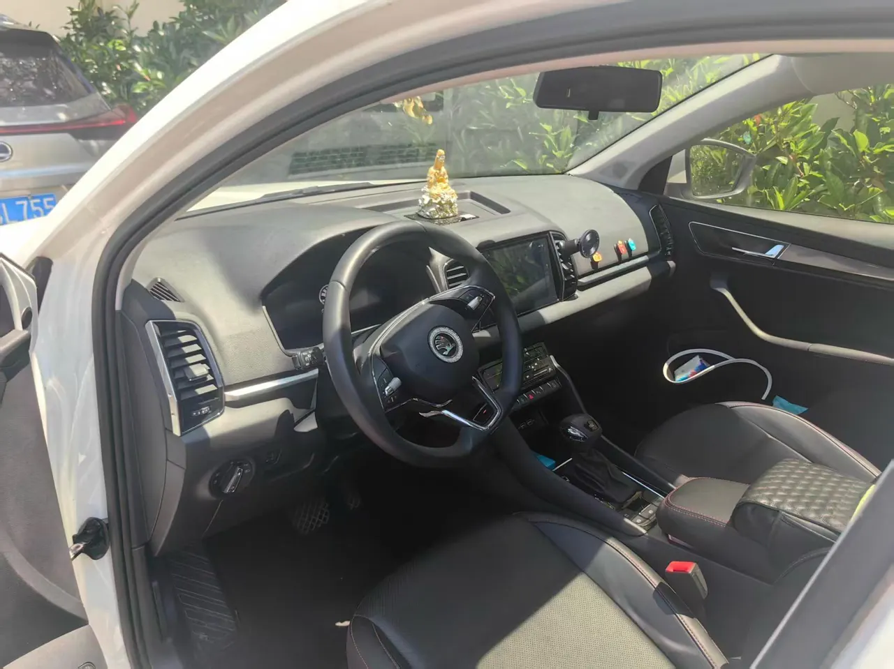 Skoda 2023 Keluoke 1.4TSI TSI280 Premium Edition Automatic Gear 2