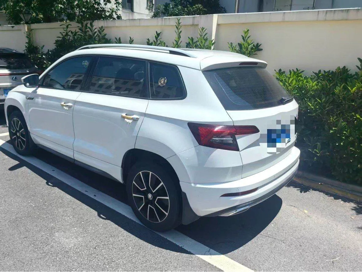 Skoda 2023 Keluoke 1.4TSI TSI280 Premium Edition Automatic Gear 4