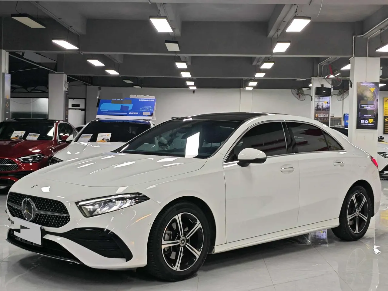 Mercedes Benz Class A 2023 A 200 L 1.3T Fashion Automatic Gear - View 1