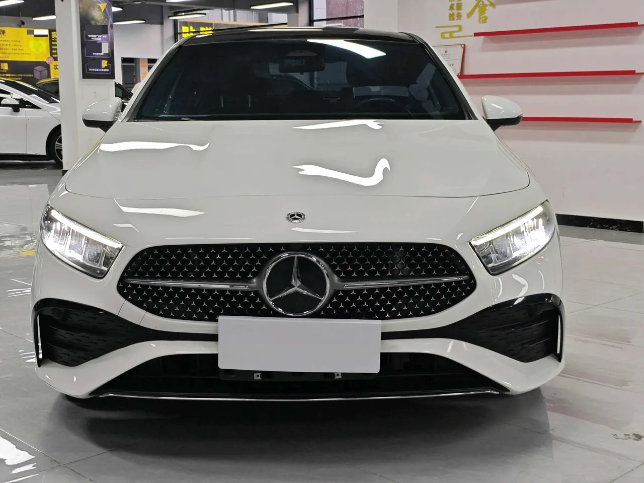 Mercedes Benz Class A 2023 A 200 L 1.3T Fashion Automatic Gear 2