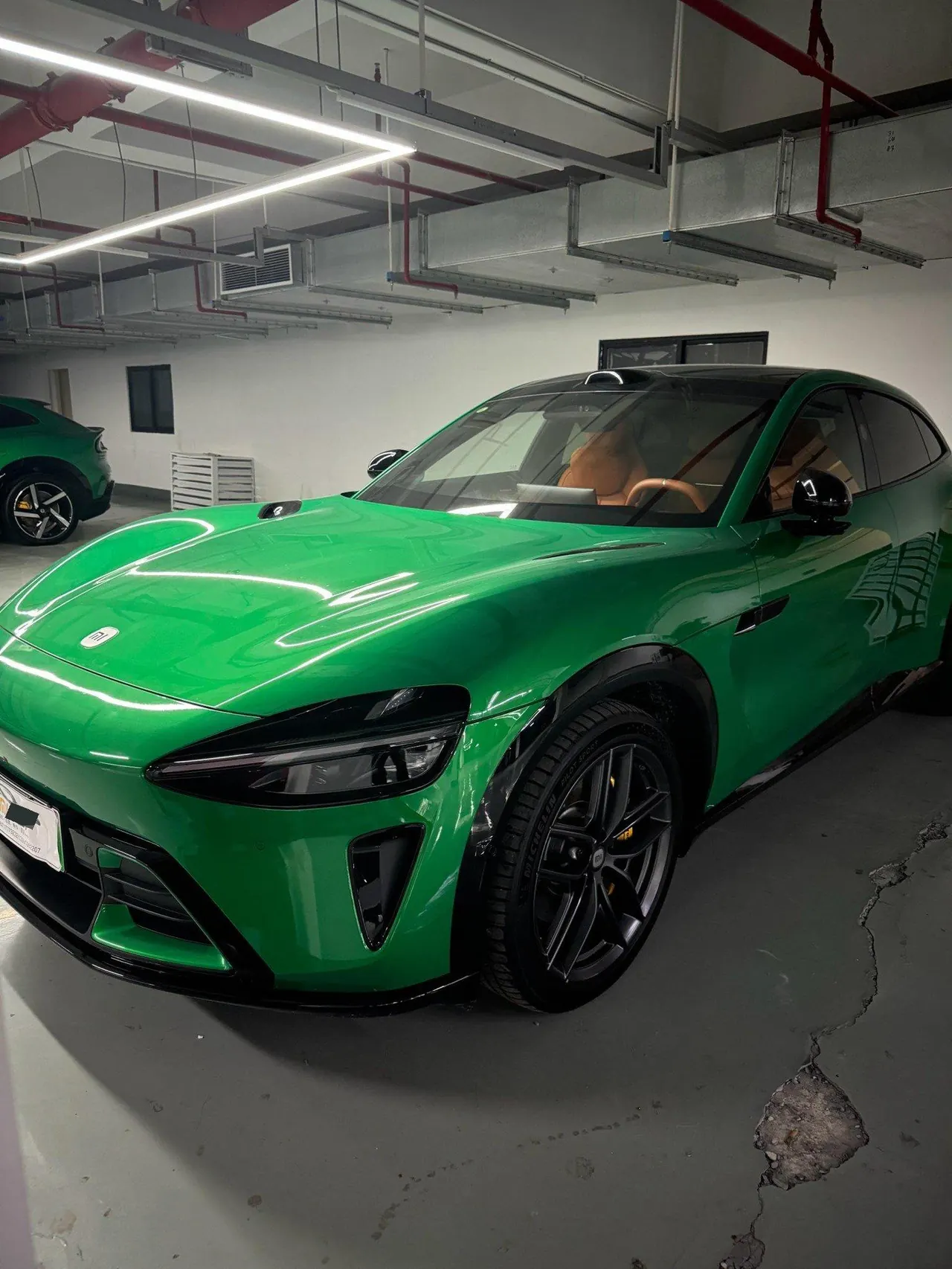 MI 2025 YU7 Long Endurance High Performance Four-wheel Drive Max Edition Automatic Gear - View 1