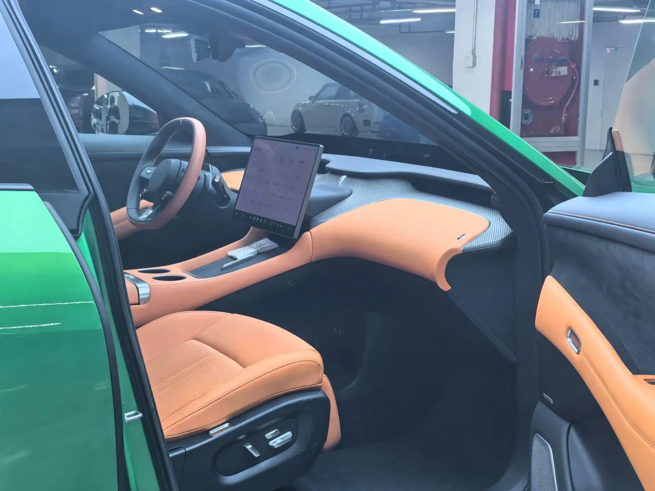 MI 2025 YU7 Long Endurance High Performance Four-wheel Drive Max Edition Automatic Gear 13