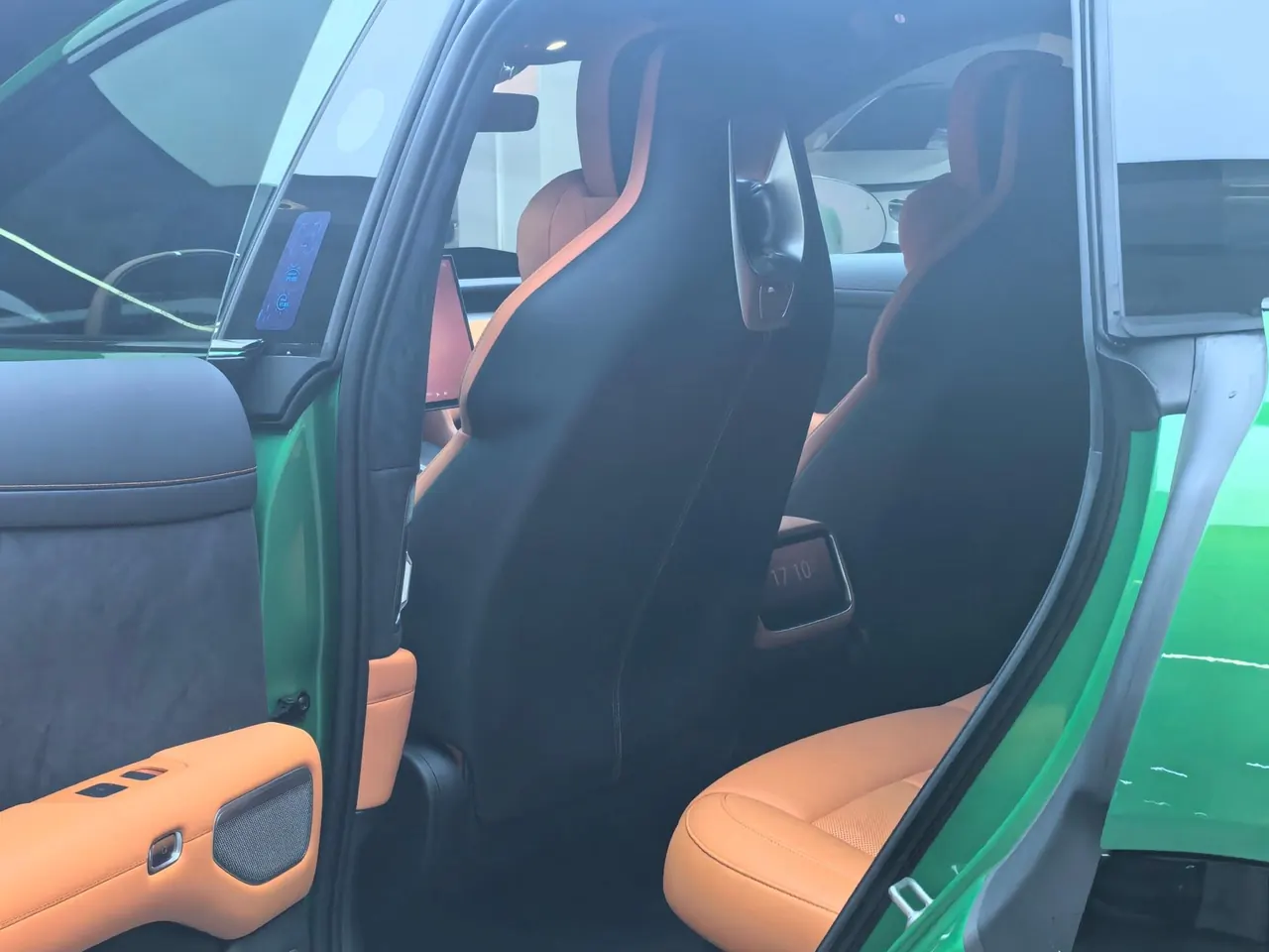 MI 2025 YU7 Long Endurance High Performance Four-wheel Drive Max Edition Automatic Gear 6