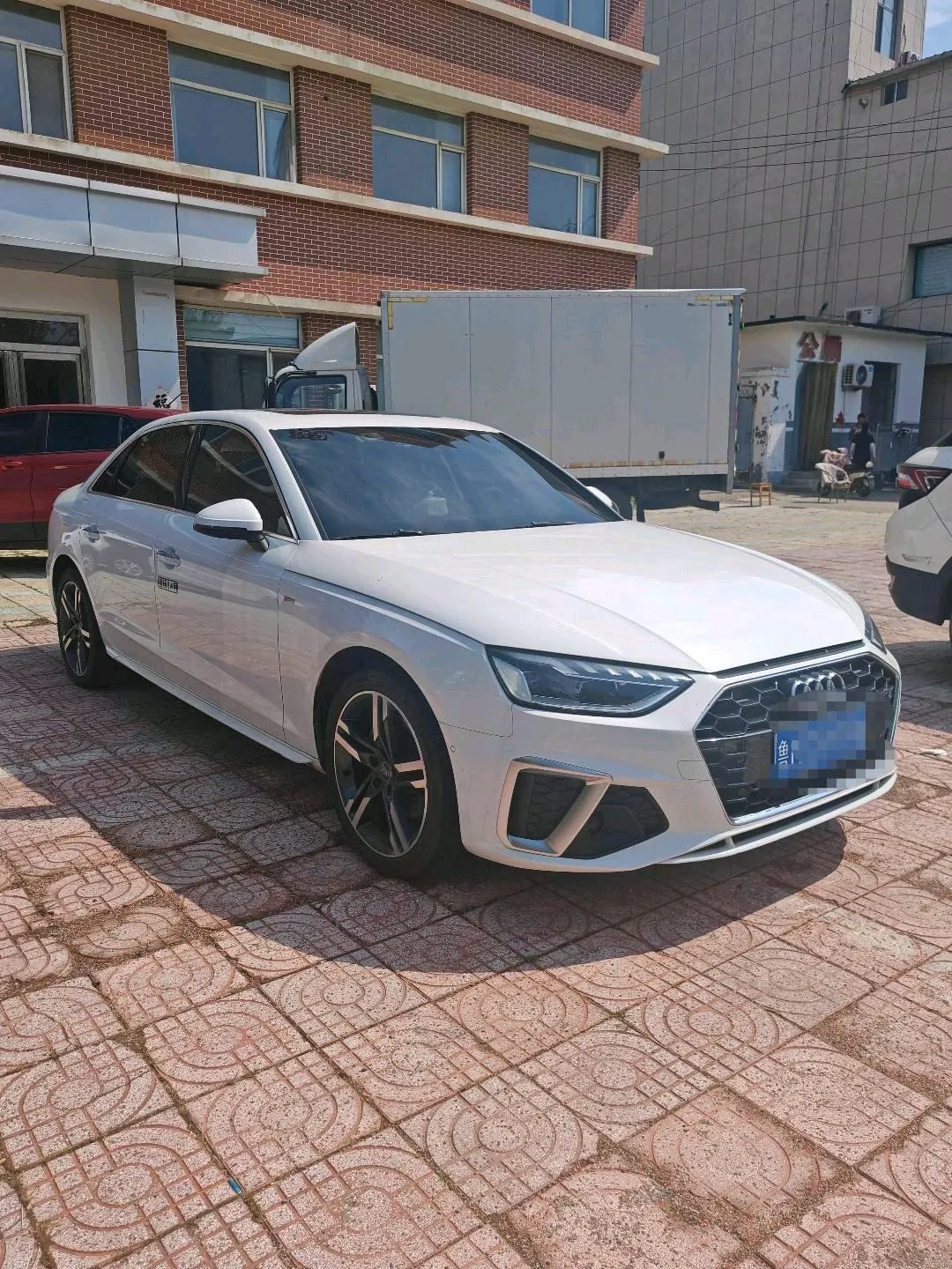 Audi 2020 A4L 2.0TFSI 40TFSI Deluxe Dynamic Automatic 3