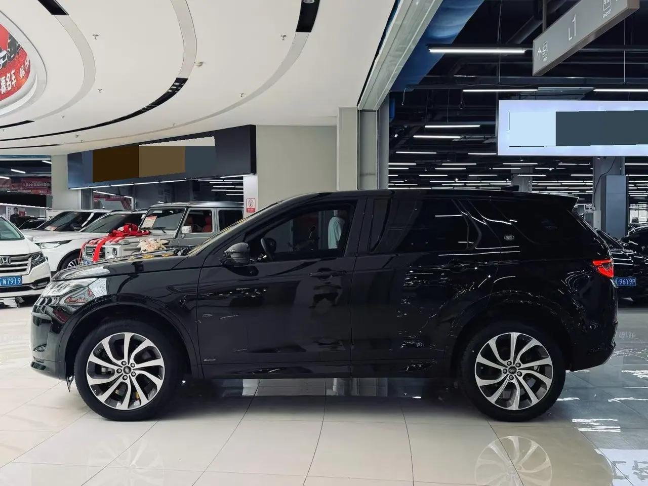 Land Rover 2020 Discovery Sports Edition 48V 2.0T 249PS R-Dynamic S Performance Edition Automatic Gear 4