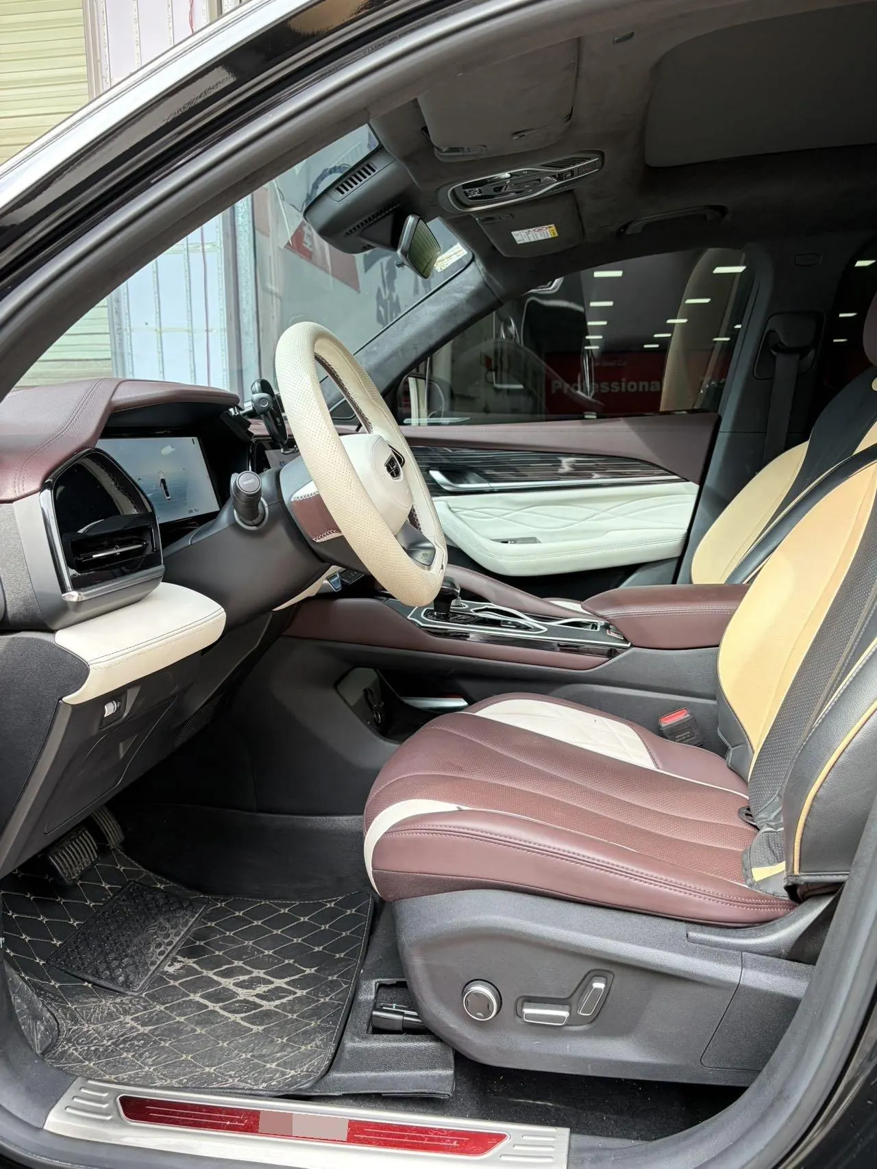 Geely 2024 XingyueL (Monjaro) 2.0TD high-power two-wheel drive cloud version automatic gear 2