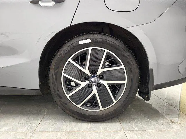 BYD 2024 Qin L DM-i 1.5 stepless 80KM Exceed automatic gear 10