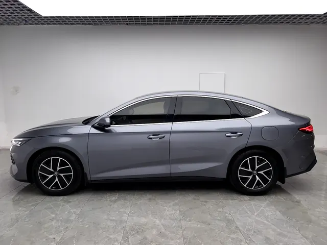 BYD 2024 Qin L DM-i 1.5 stepless 80KM Exceed automatic gear 18