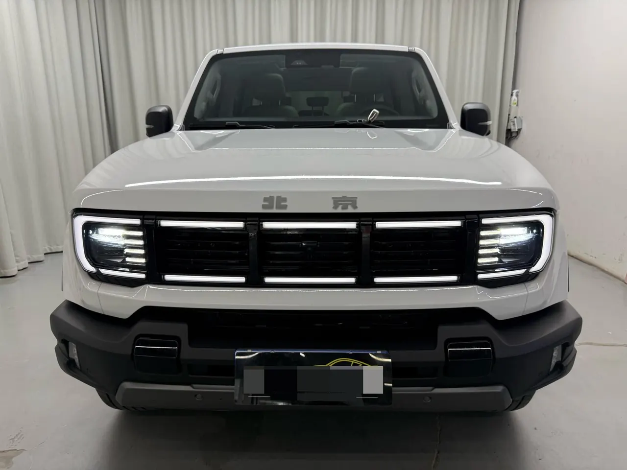 Beijing 2024 BJ40 2.0T City Hunter Edition Chivalrous Automatic Gear 2
