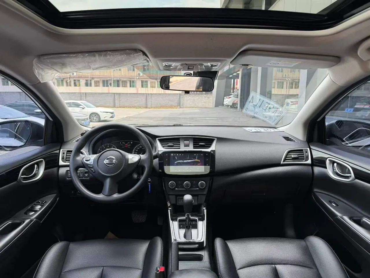 Nissan 2024 Sylphy Classic 1.6 Stepless XL Deluxe Automatic Gear 5