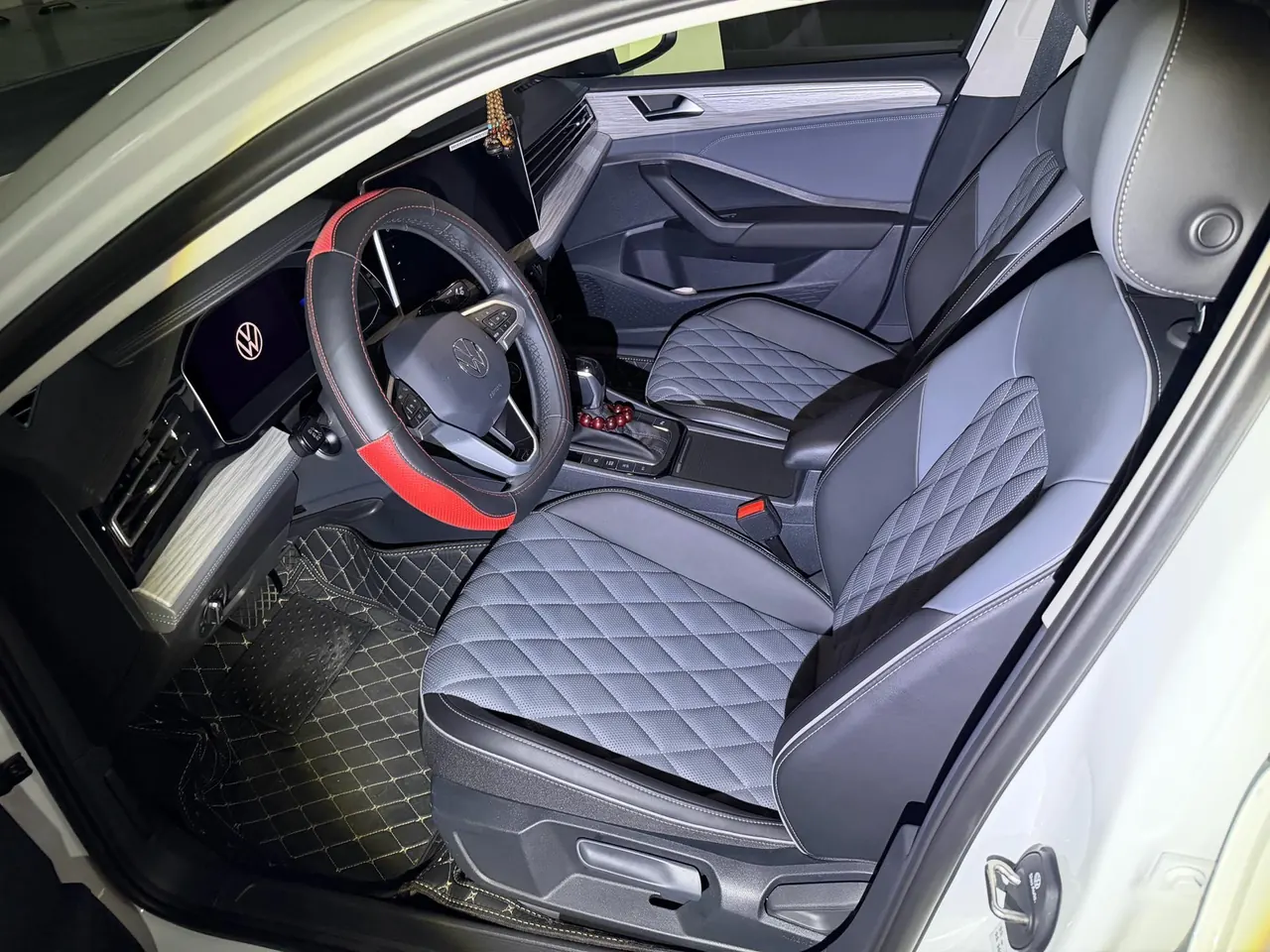 Volkswagen 2025 Sagittarius 1.5TSI 300TSI Exceed Edition (Modified) Automatic Gear 6