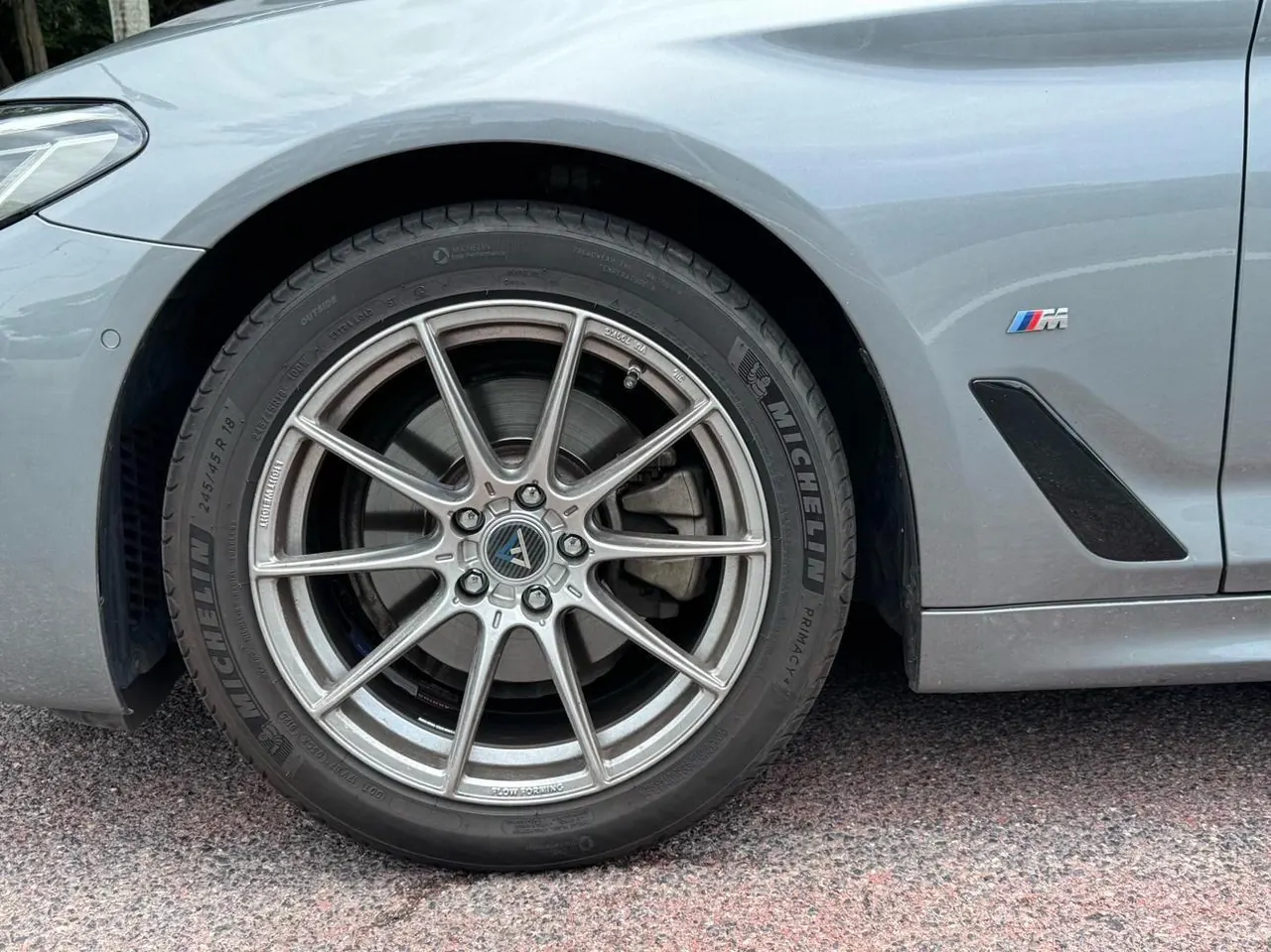 BMW 5 Series (Imported) 2022 525i 2.0T M Sports Suit (Modified 2) Automatic Gear 8