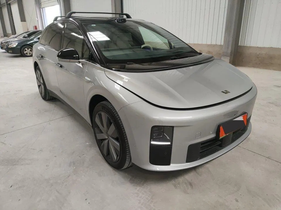 Li 2025 i6 four-wheel drive basic automatic transmission 2