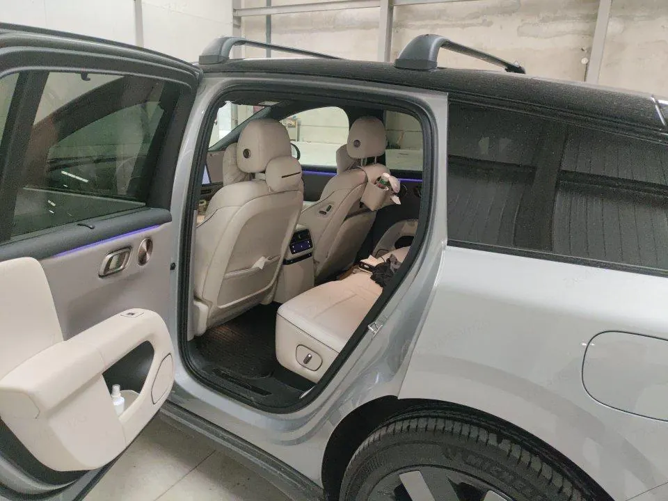 Li 2025 i6 four-wheel drive basic automatic transmission 4